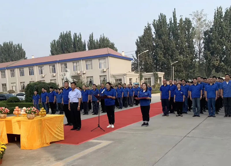 “風霜雪雨十二年 ，茁壯信川斗志堅”熱烈慶祝信川機械成立12周年！