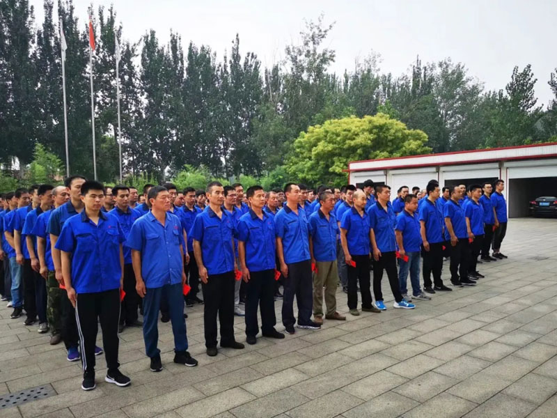 “風霜雪雨十二年 ，茁壯信川斗志堅”熱烈慶祝信川機械成立12周年！