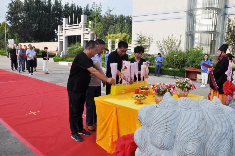 感恩有您，一路同行--熱烈歡迎保定包裝協(xié)會(huì)蒞臨信川參觀指導(dǎo)！