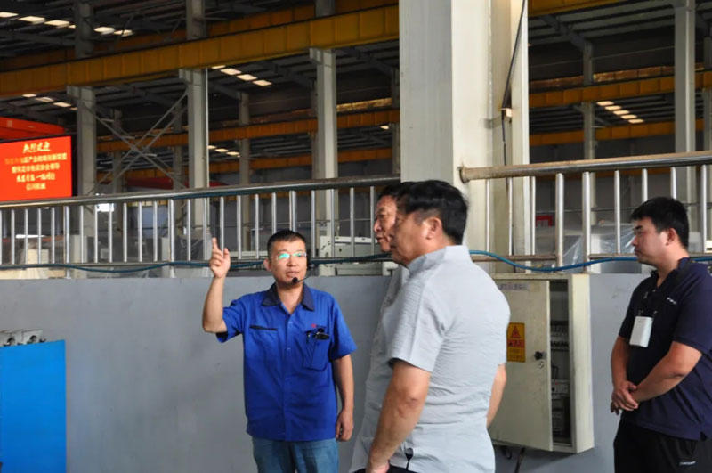 感恩有您，一路同行--熱烈歡迎保定包裝協(xié)會(huì)蒞臨信川參觀指導(dǎo)！