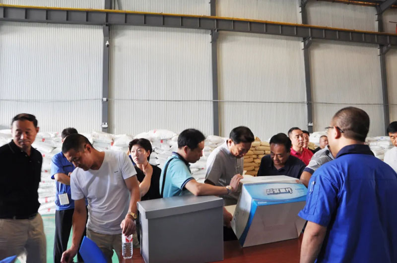 感恩有您，一路同行--熱烈歡迎保定包裝協(xié)會(huì)蒞臨信川參觀指導(dǎo)！