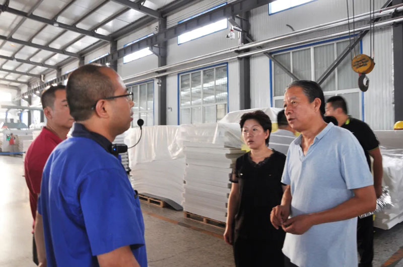 感恩有您，一路同行--熱烈歡迎保定包裝協(xié)會(huì)蒞臨信川參觀指導(dǎo)！